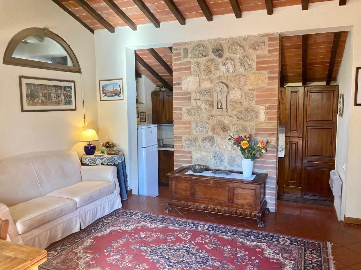 הוילה Monteriggioni Castello מראה חיצוני תמונה