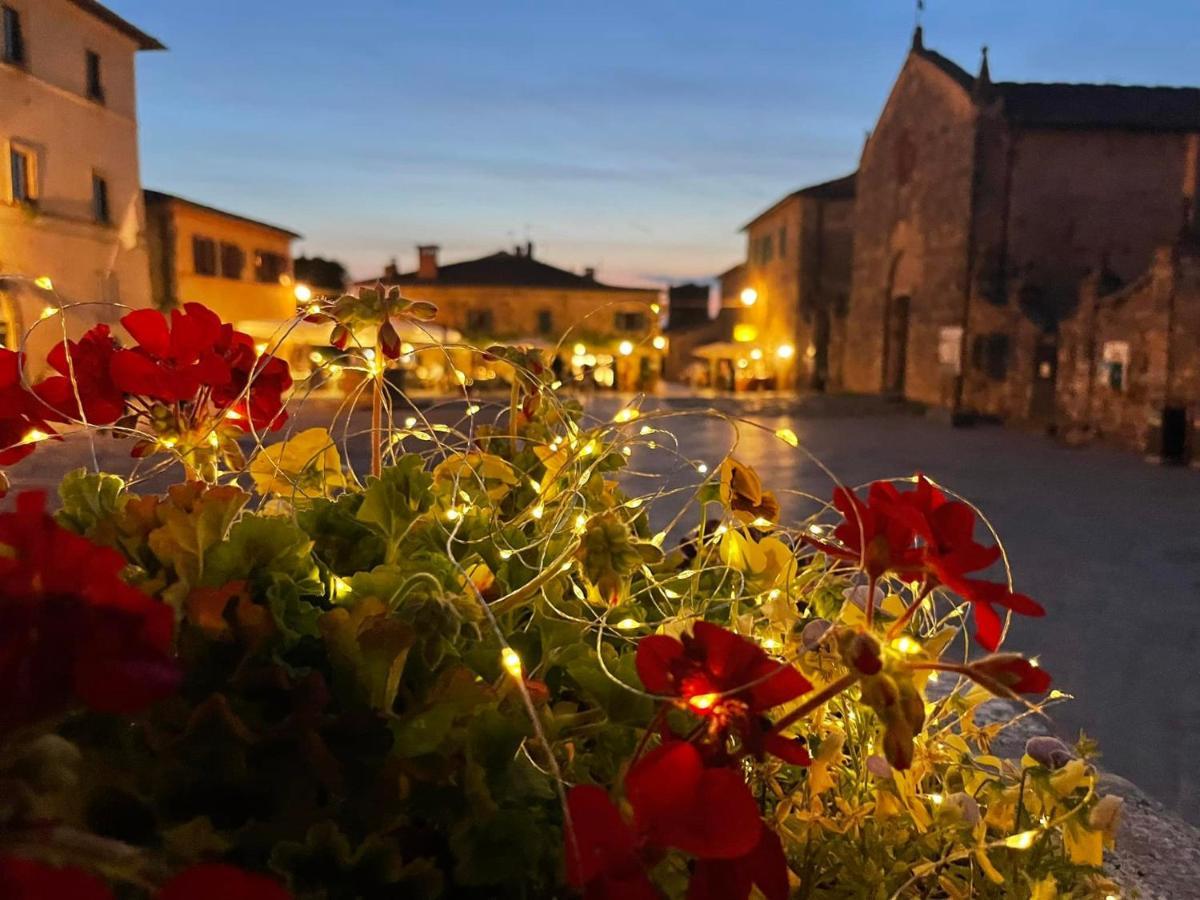 הוילה Monteriggioni Castello מראה חיצוני תמונה
