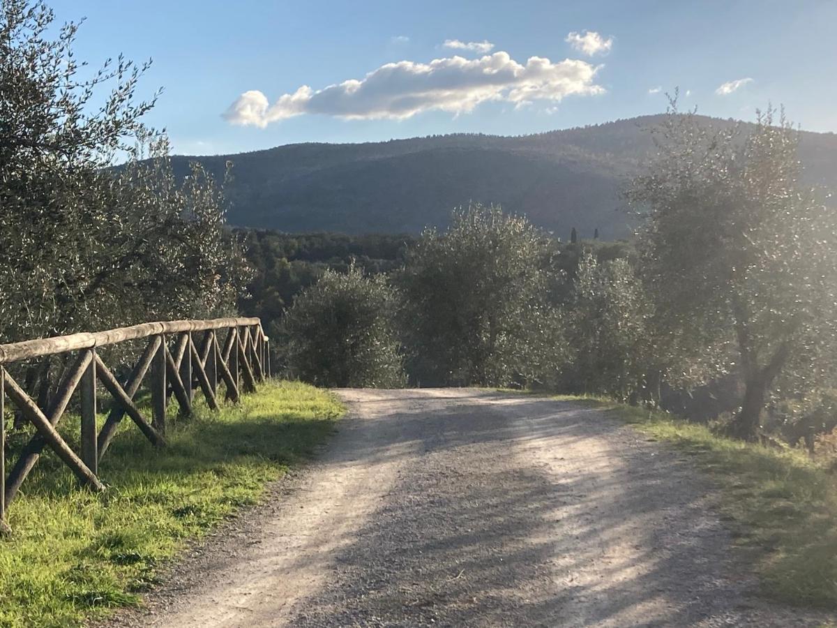 הוילה Monteriggioni Castello מראה חיצוני תמונה