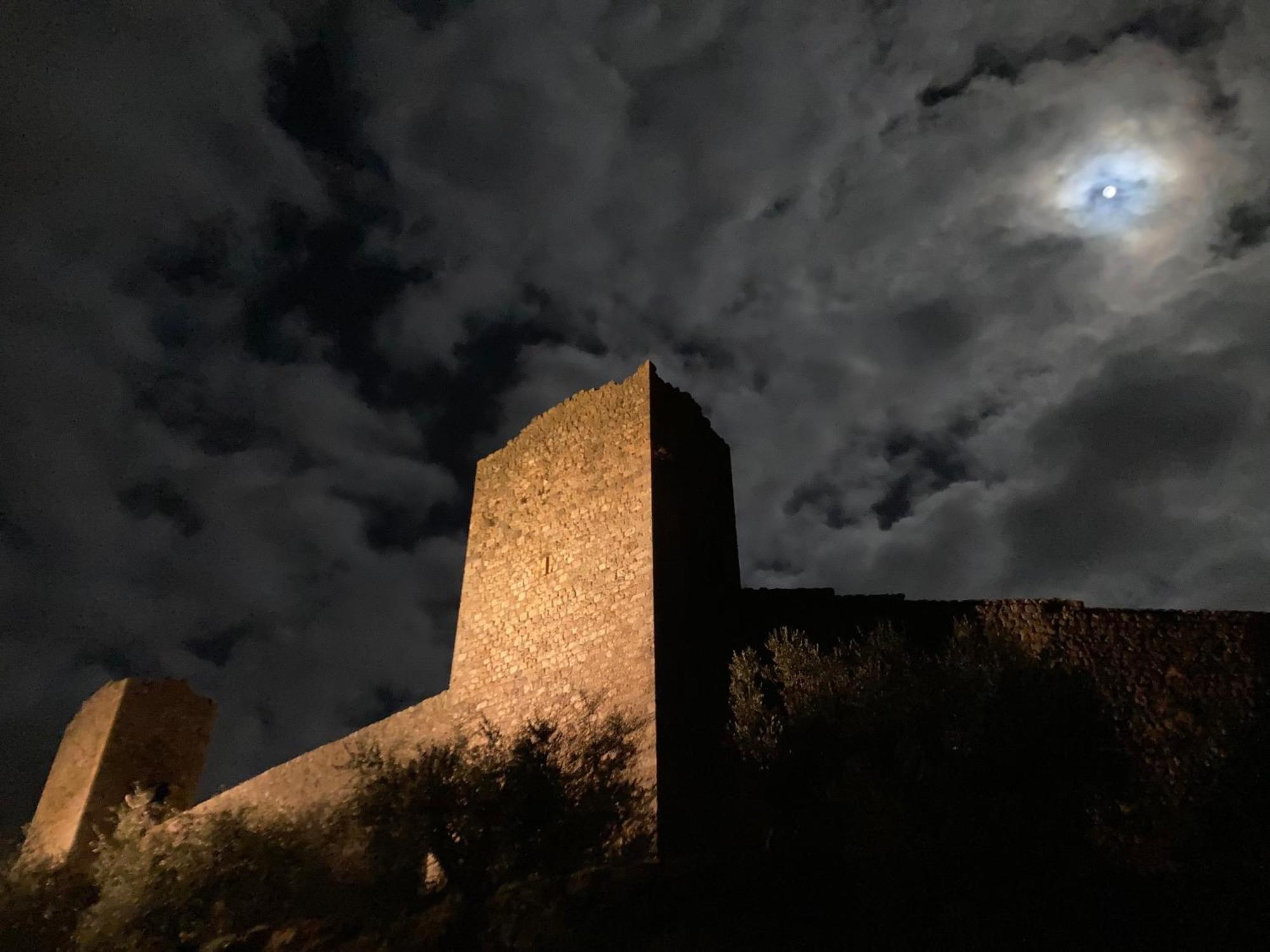 הוילה Monteriggioni Castello מראה חיצוני תמונה