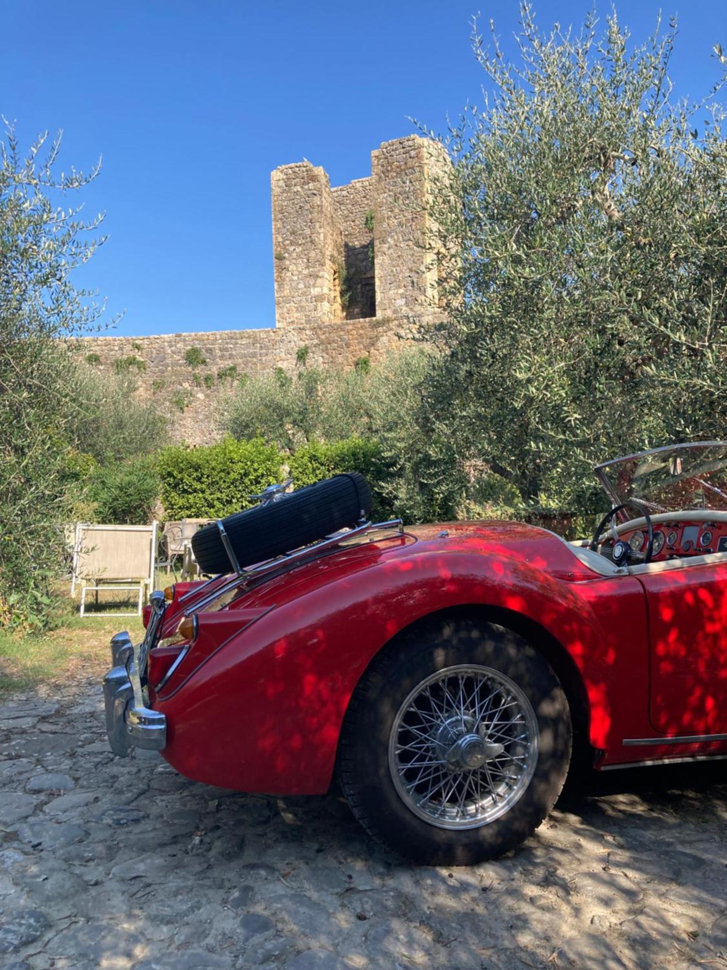 הוילה Monteriggioni Castello מראה חיצוני תמונה